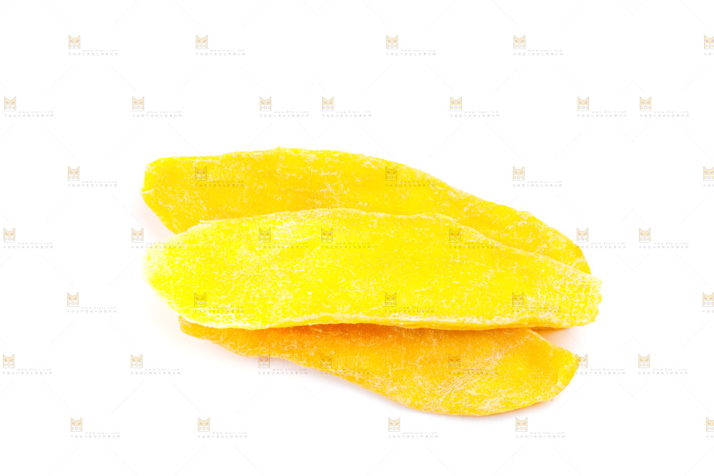 白底上放着芒果干片