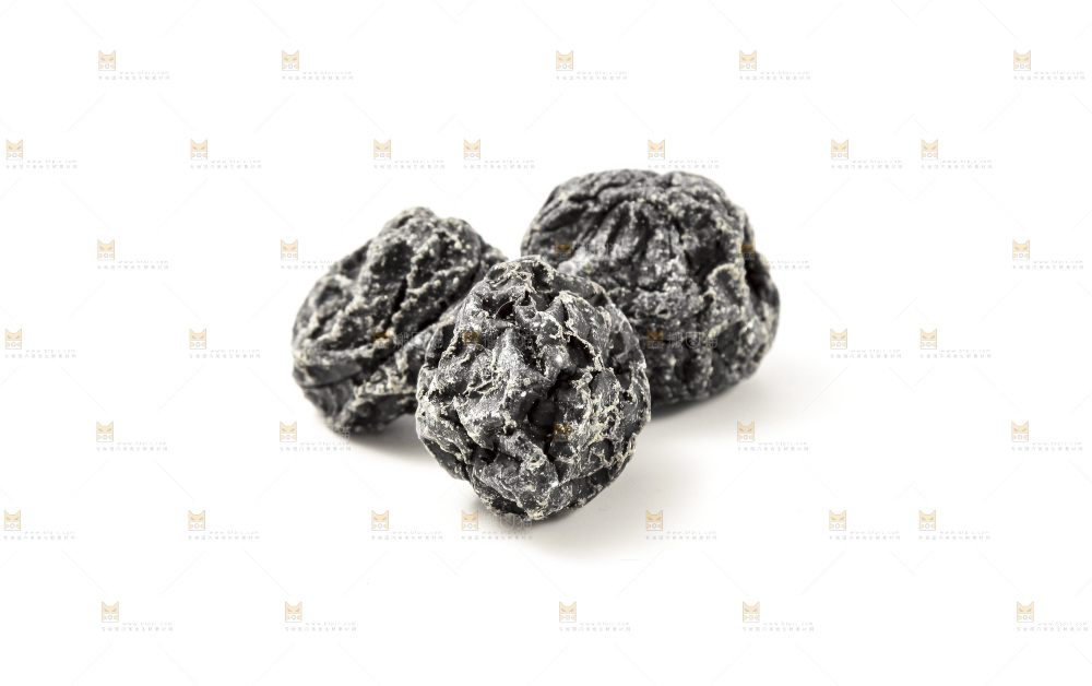 白底上的话梅