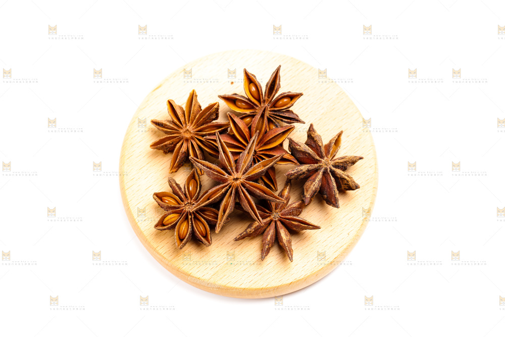 白底上的大茴香
