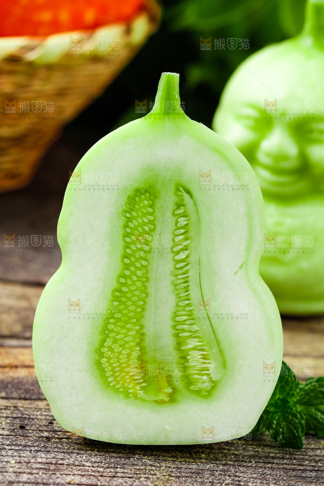 木底上的福娃人参果果肉