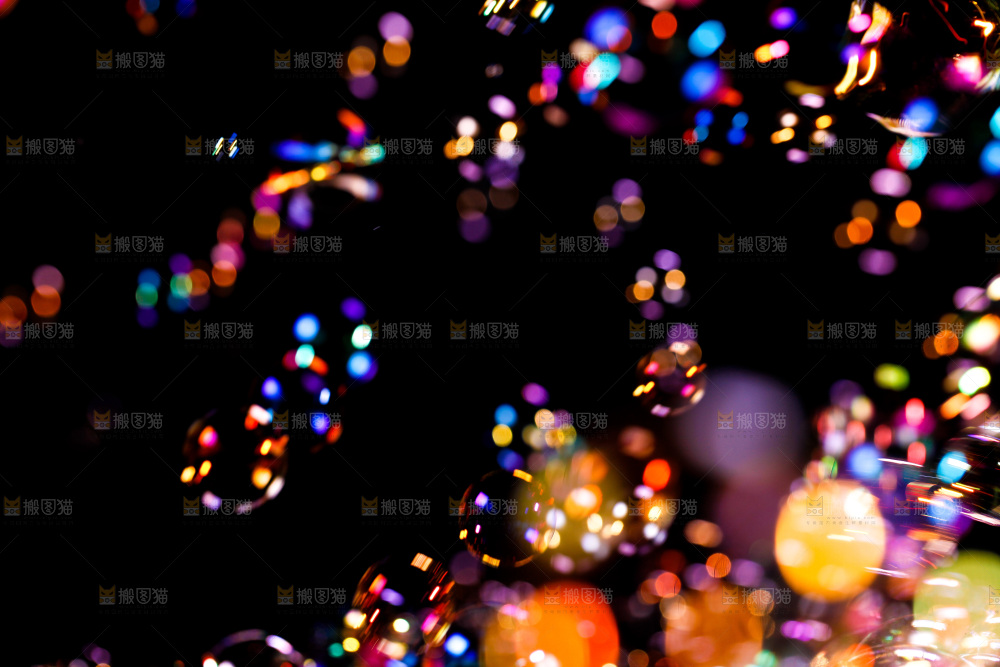 黑底上的泡泡
