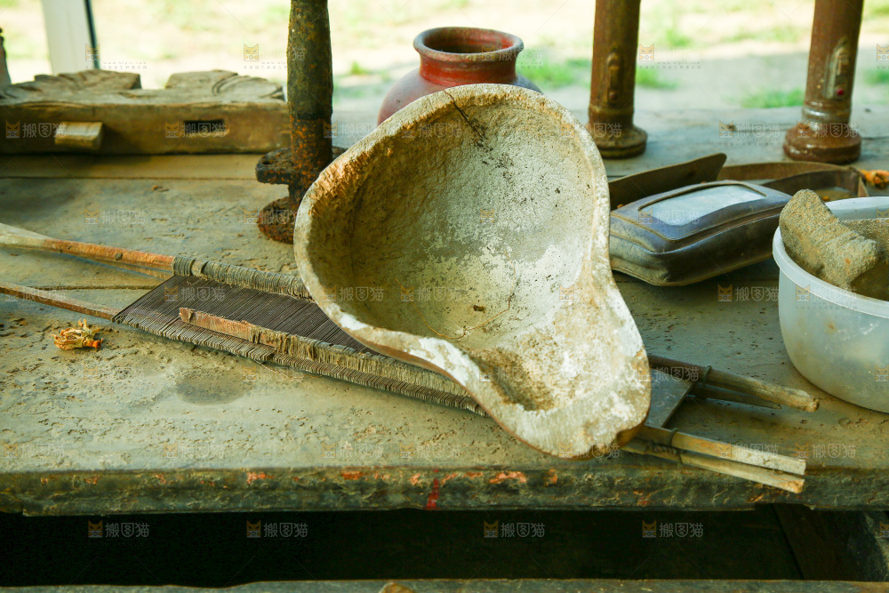 窗边的葫芦瓢