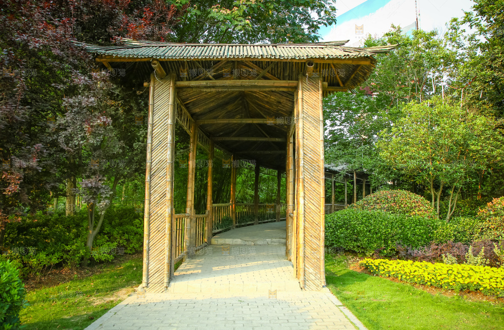公园里的凉亭