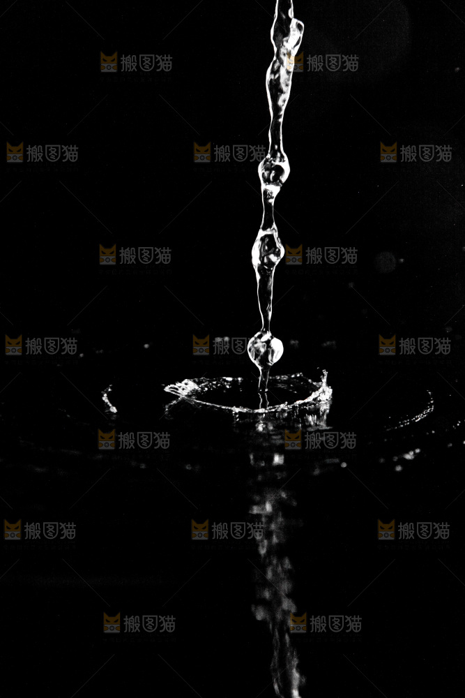 黑底上的水波纹
