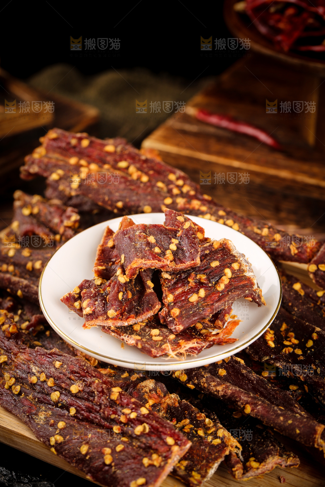 一盘麻辣牛肉干
