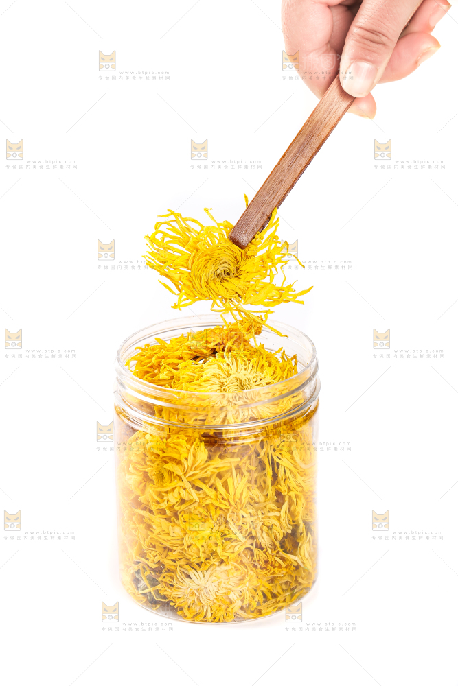 夹子上夹着大黄菊