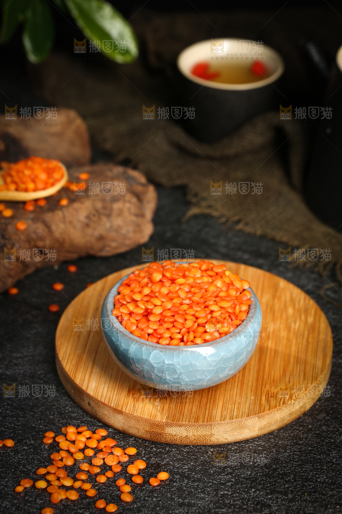 一碟番茄红扁豆