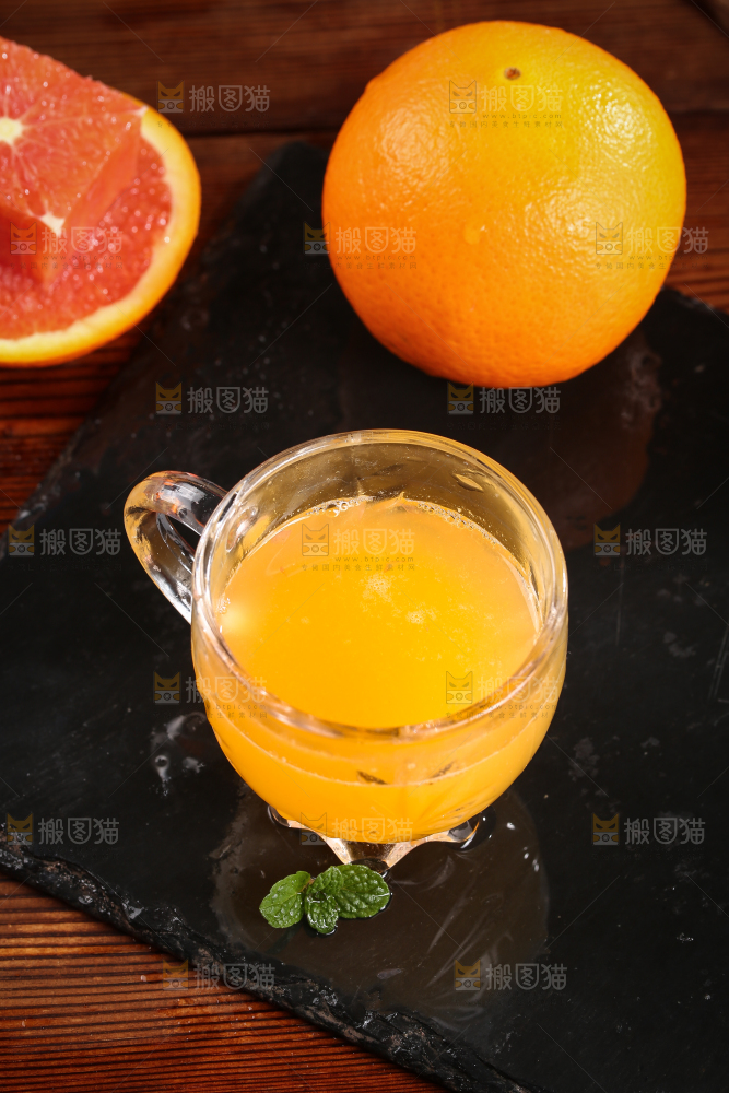 一杯橙汁