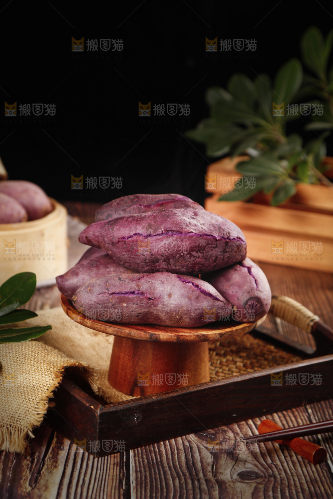一盘紫番薯
