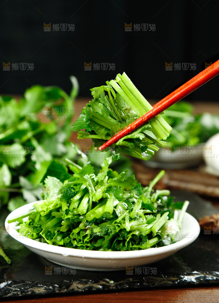 一盘香菜
