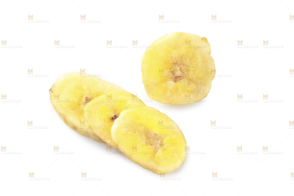 白底上放着香蕉片