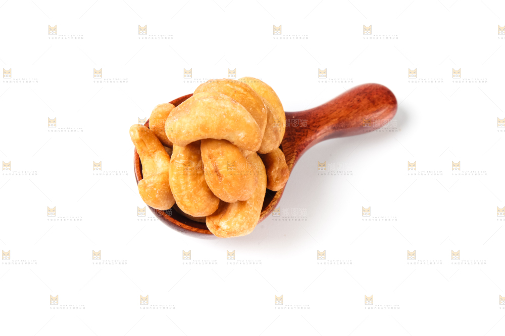 白底上的腰果