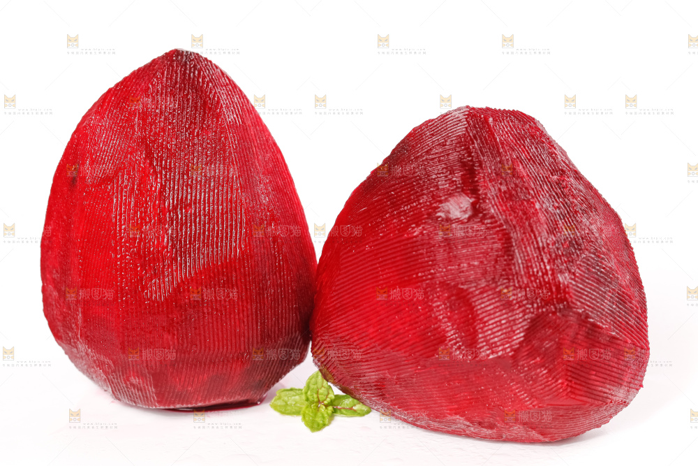 白底上放着甜菜头