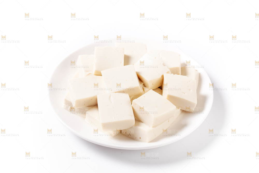 盘里的豆腐块