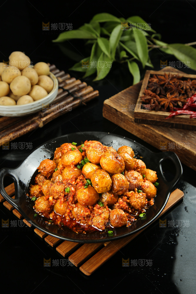 一盘香煎孜然小土豆