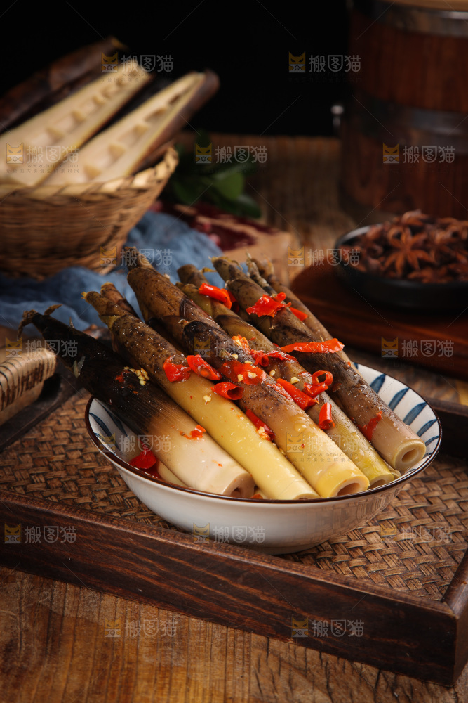 一盘香辣味手剥笋