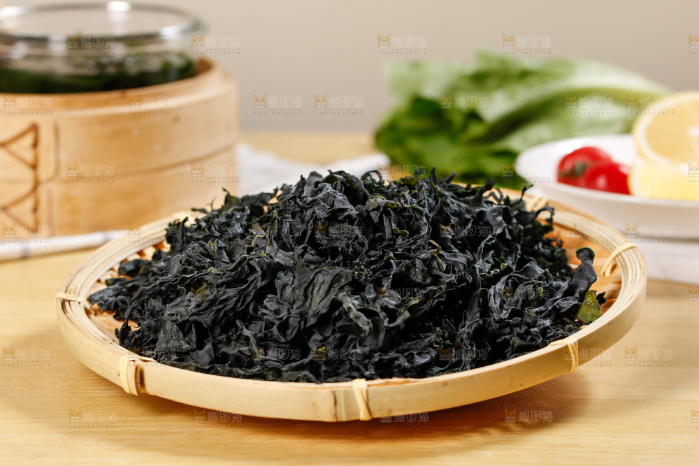 一篮干裙带菜