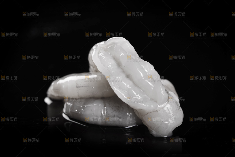 黑底上的无冰大虾仁