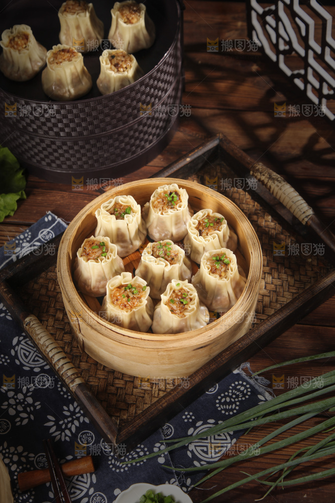 一笼鲜肉烧麦