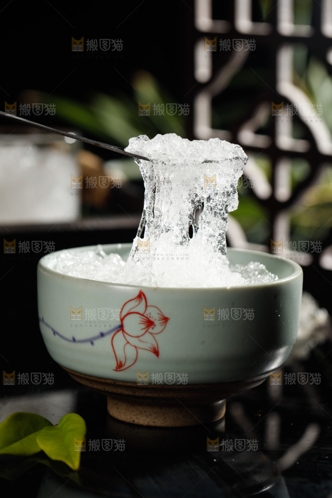 一碗拉丝雪燕