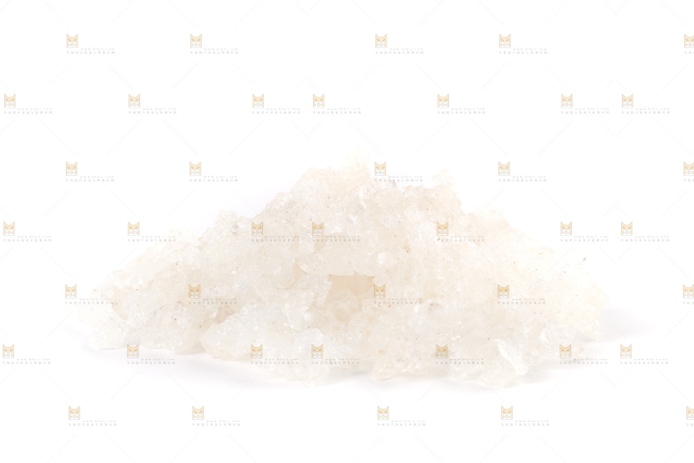 白底上放着一堆拉丝雪燕
