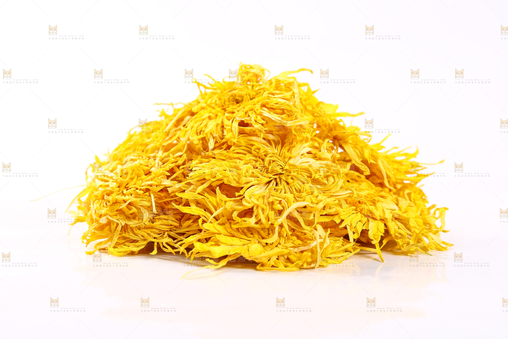白底上放着一堆金丝皇菊