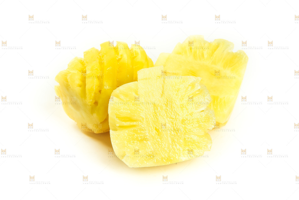 白底上摆放着小菠萝