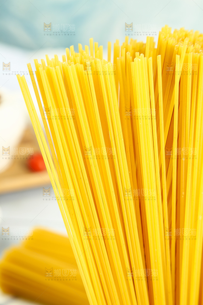 盘子里的东北玉米面