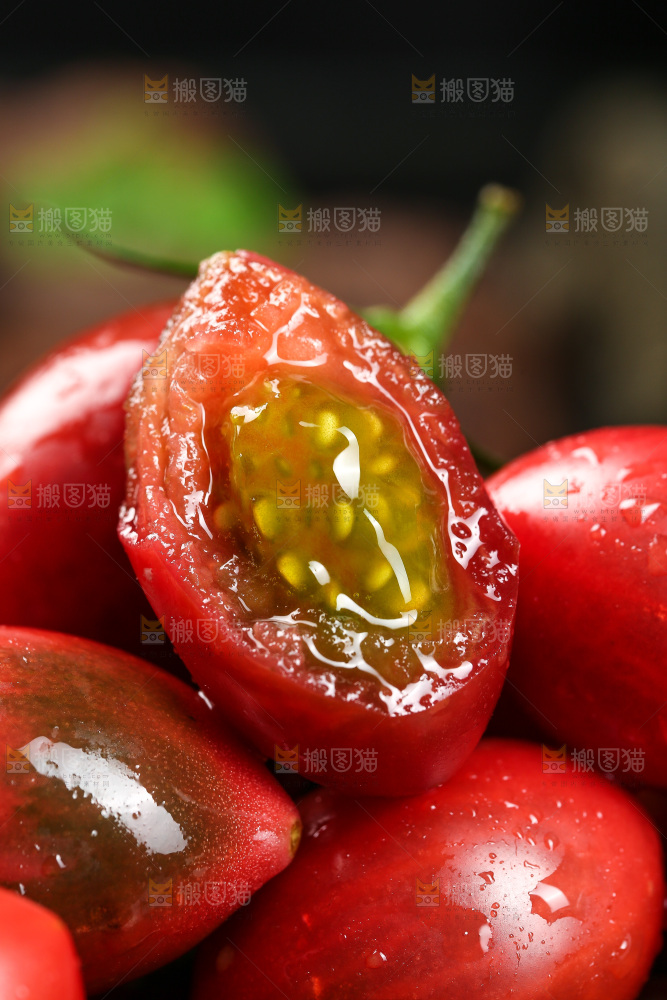 一堆珠珠小番茄