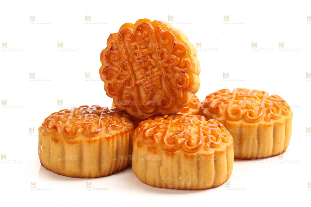 白底上的广式蛋黄月饼