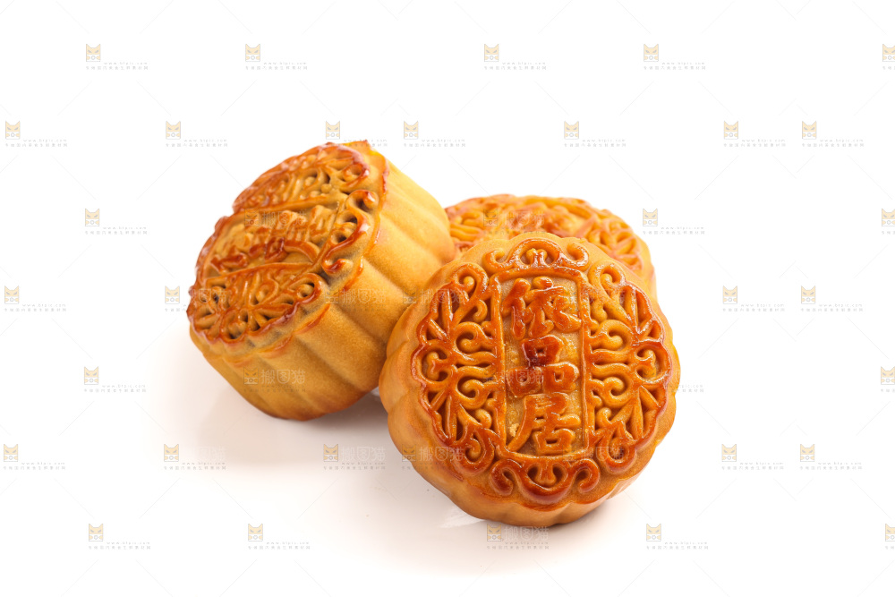 白底上的广式蛋黄月饼
