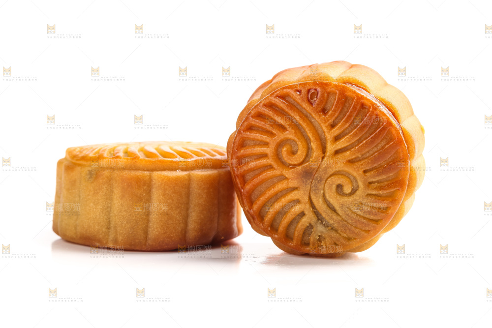 白底上的水果月饼