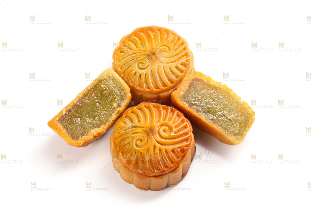 白底上的水果月饼