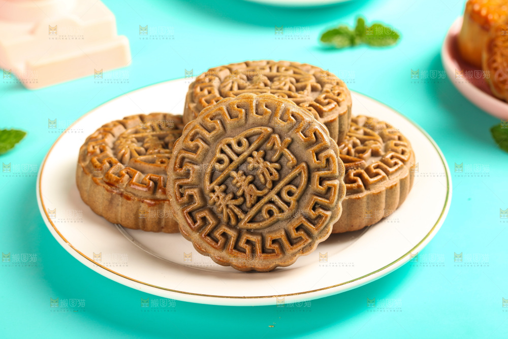 盘子里的荞麦苏子月饼