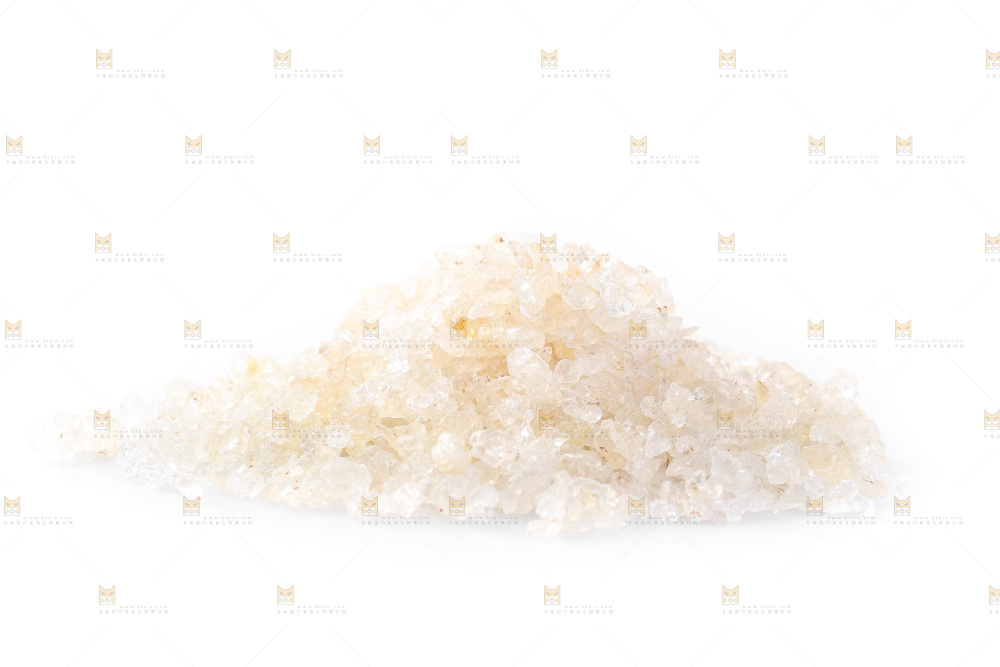 白底上放着雪燕