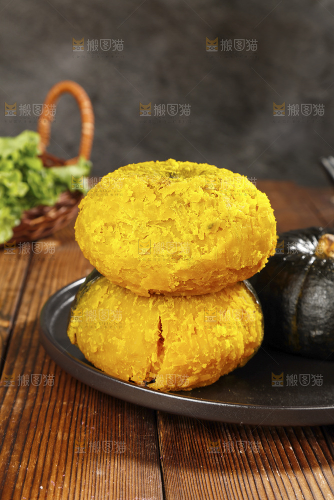 盘子里的贝贝南瓜