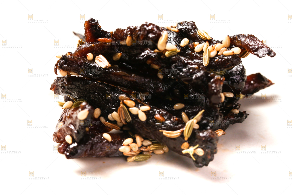 白底上的孜然芥肉条