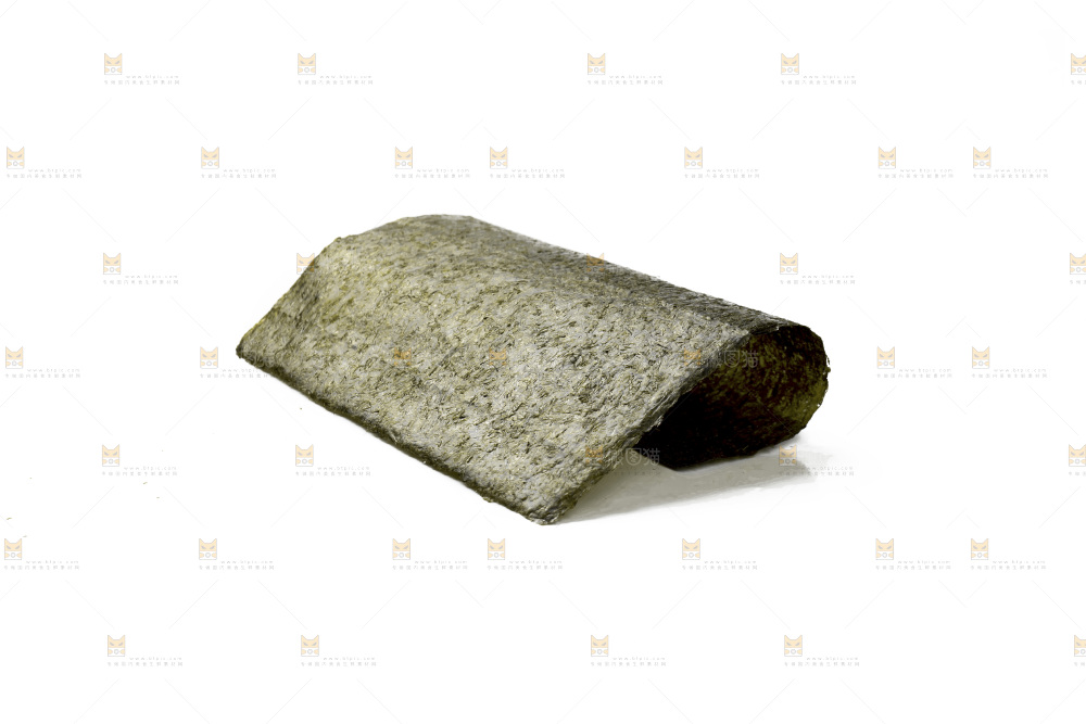 白底上的寿司海苔片