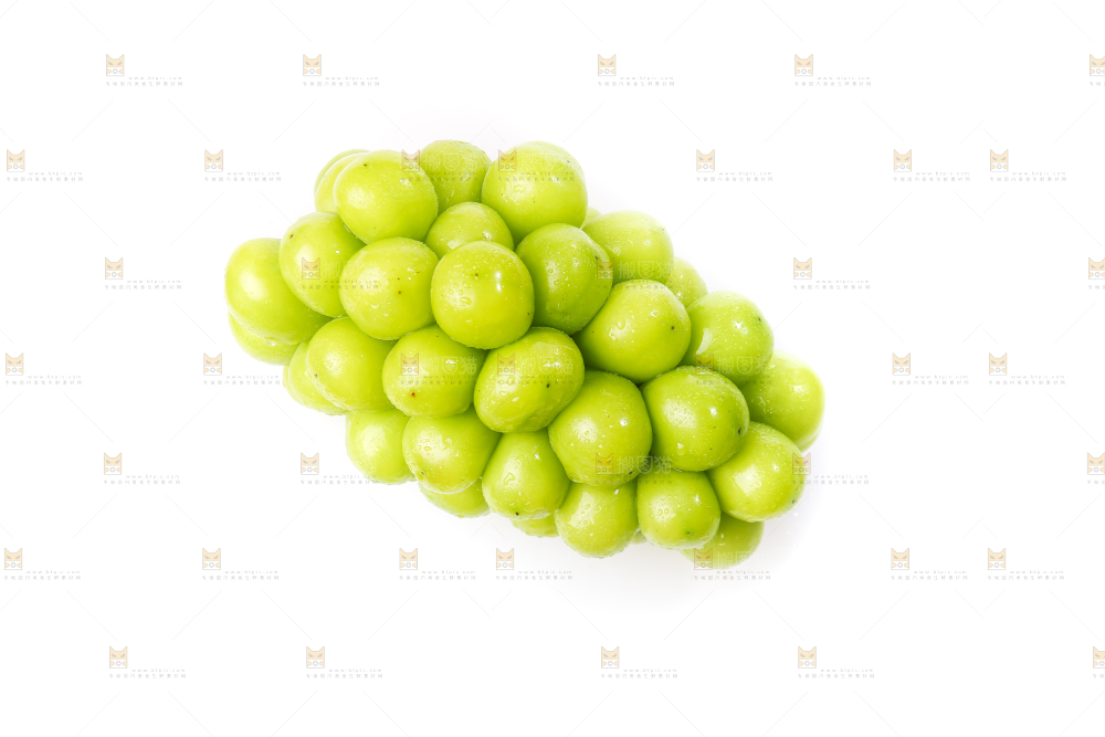 白底上的阳光玫瑰青提
