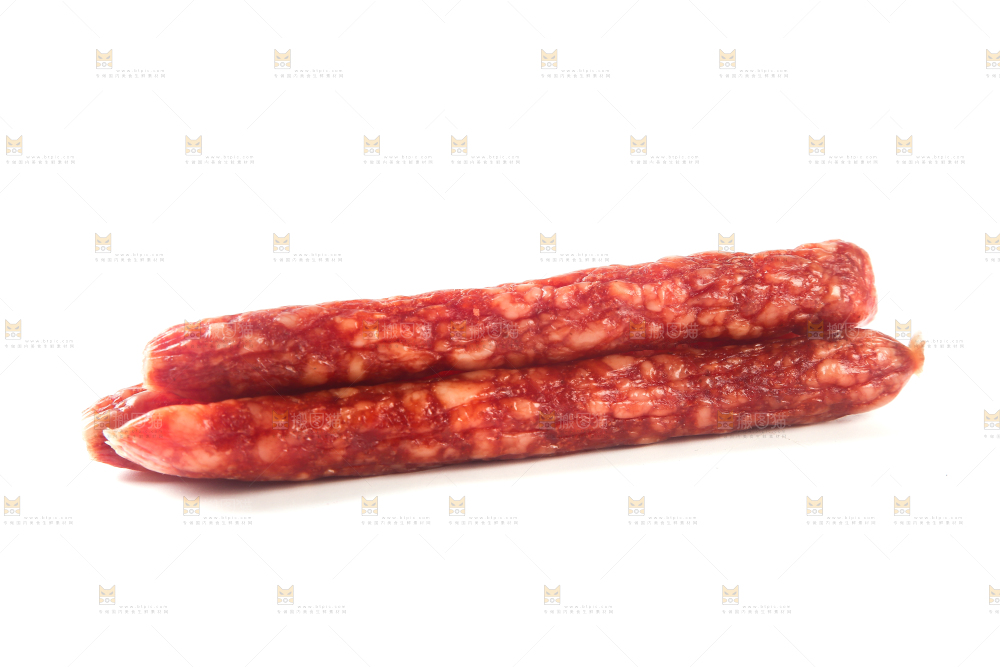 白底上的广式腊肠