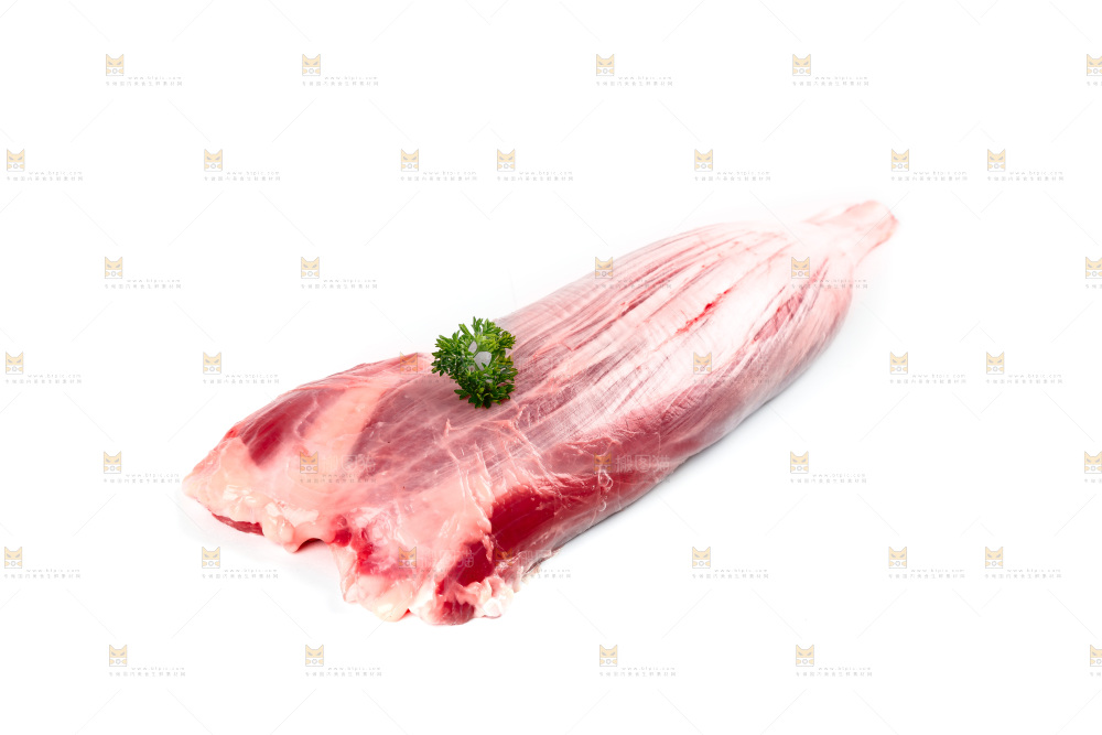白底上放着牛腱子