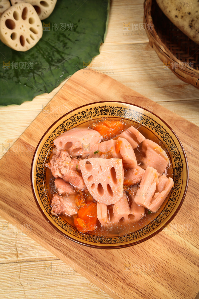 一碗莲藕炖肉