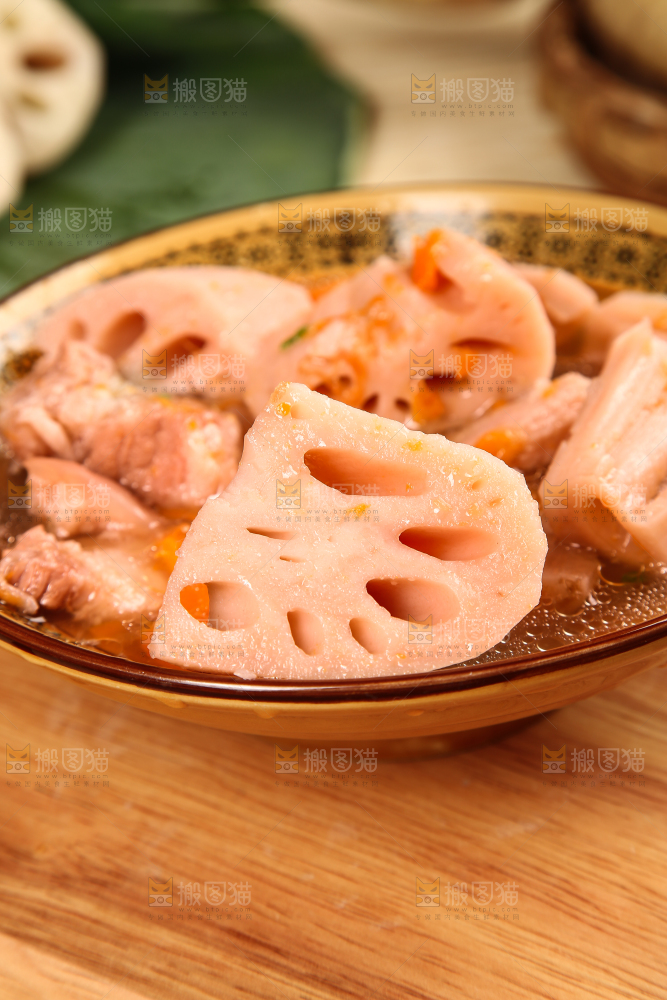 一碗莲藕炖肉