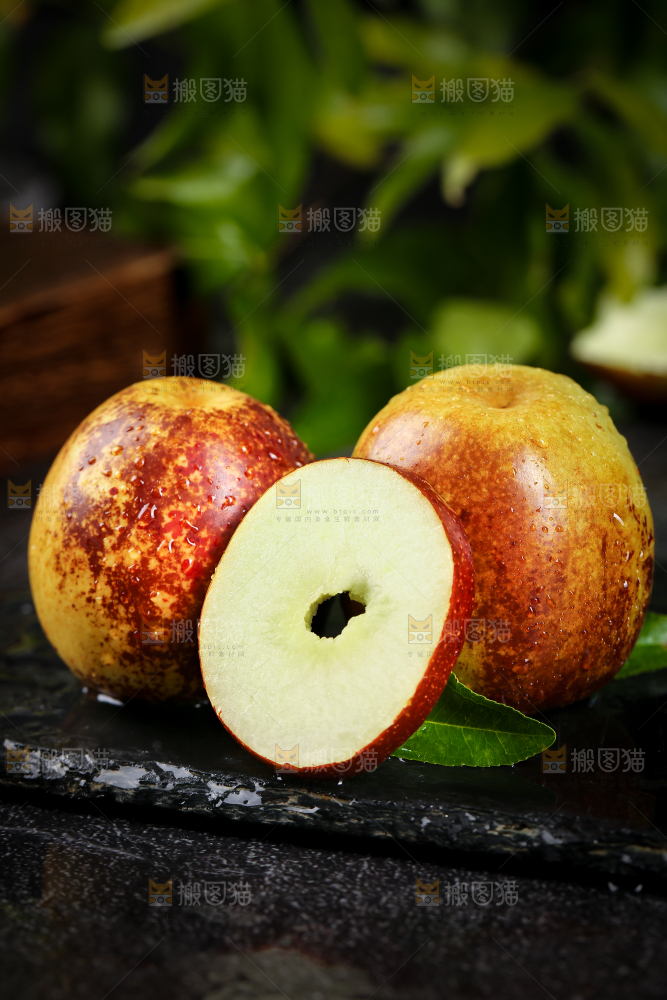 黑底上的冰糖冬枣