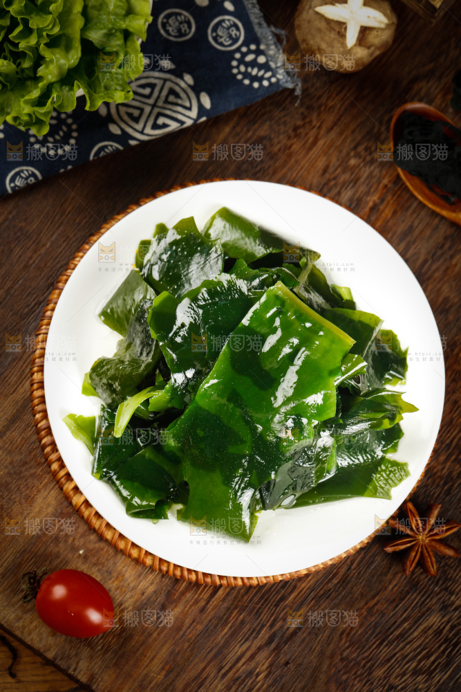 一盘泡过的无梗裙带菜