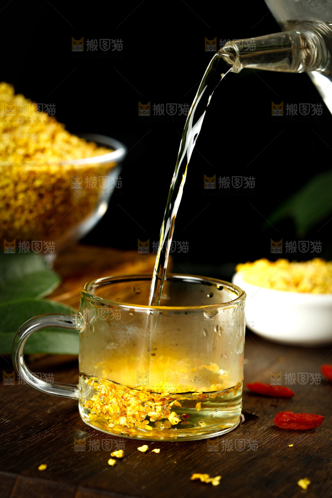 冲泡一杯桂花茶