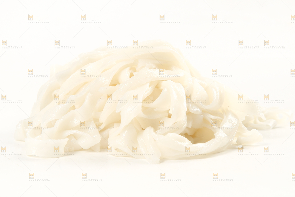 一堆湿河粉