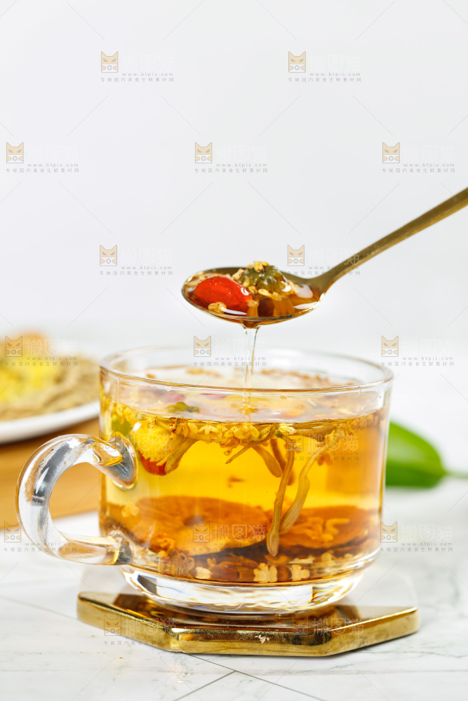 一杯菊花枸杞决明子茶
