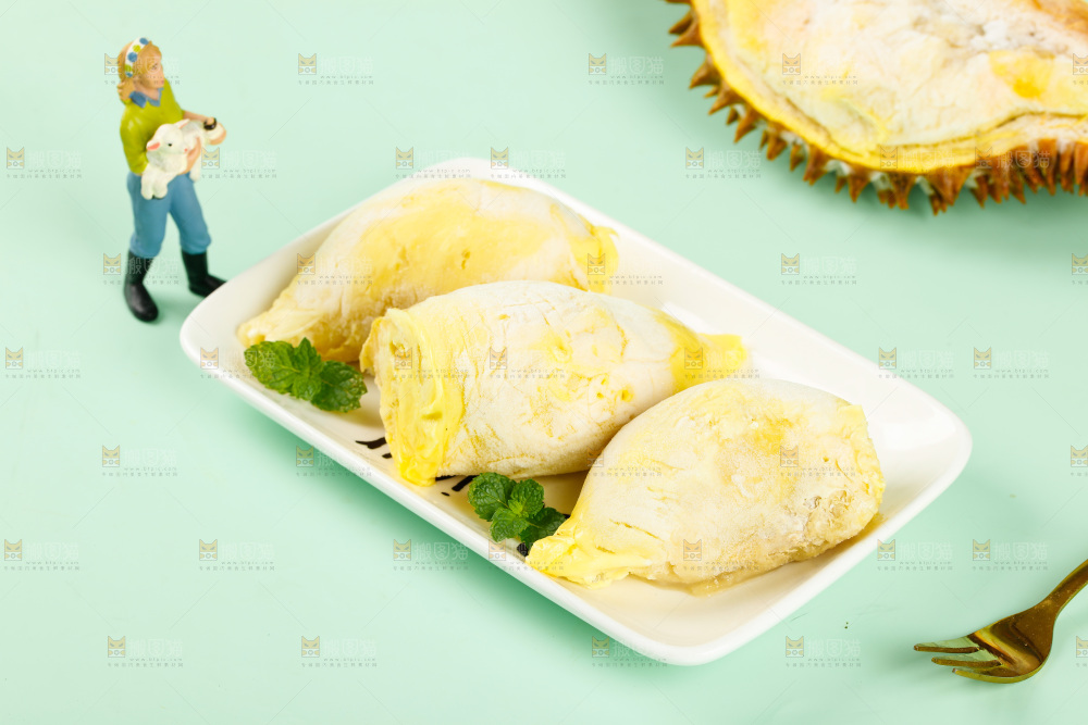 一盘冰冻榴莲果肉