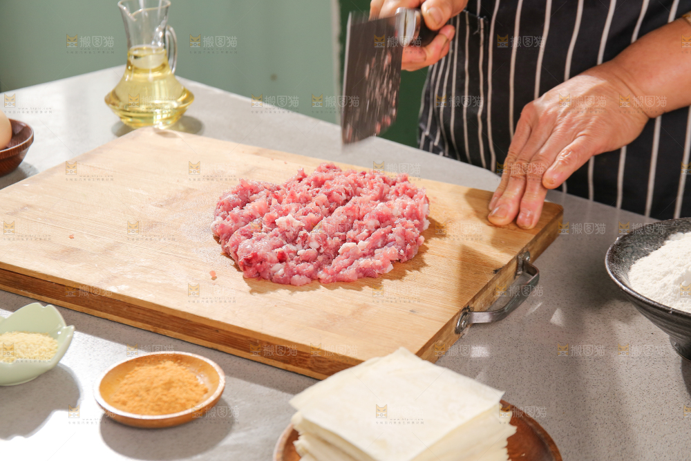 小馄饨制作过程